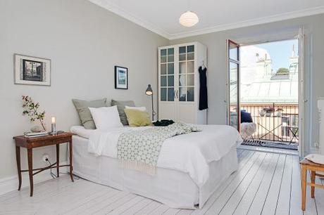 Revestimiento de tela y cristal pisos suecos decoración inspiración ikea estilo nórdico escandinavo decoración salones decoración cocinas cocina encimera madera cocina blanca moderna ikea blog decoració nórdica blanco madera decoración 