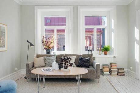 Revestimiento de tela y cristal pisos suecos decoración inspiración ikea estilo nórdico escandinavo decoración salones decoración cocinas cocina encimera madera cocina blanca moderna ikea blog decoració nórdica blanco madera decoración 