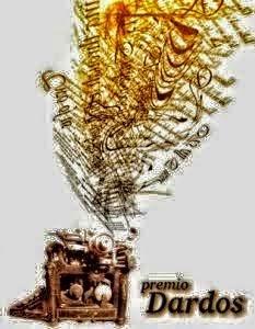 Medias Noches Rellenas de Choclolate y Premio Dardos Medias Noches Rellenas de Choclolate y Premio Dardos