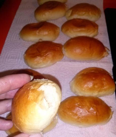 Medias Noches Rellenas de Choclolate y Premio Dardos Medias Noches Rellenas de Choclolate y Premio Dardos