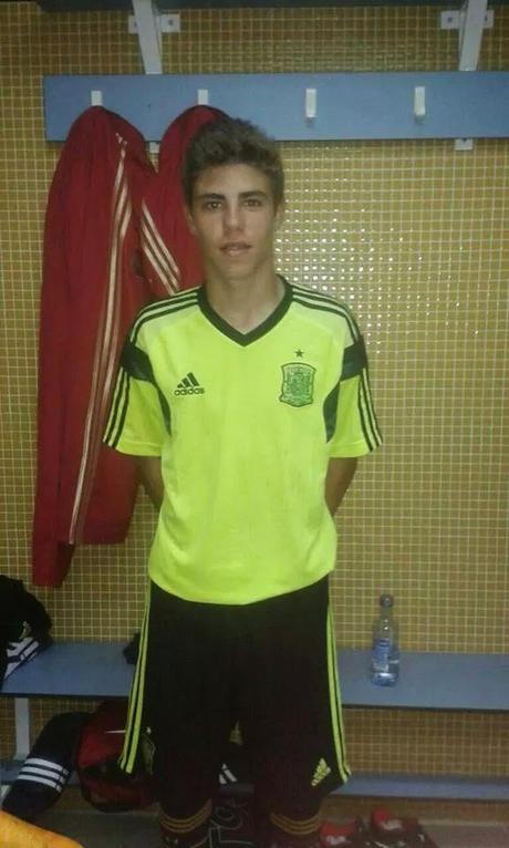 ALEJANDRO POZO YA VISTE DE LA SELECCIÓN NACIONAL