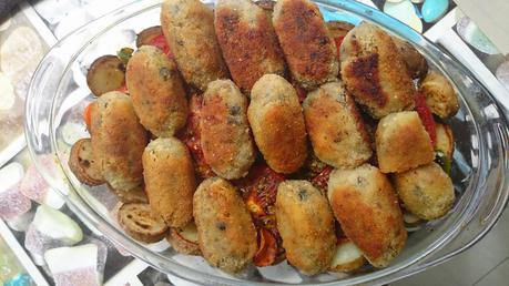 Croquetas de champiñones y salchichas blancas veganas Vegesan