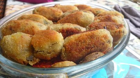 Croquetas de champiñones y salchichas blancas veganas Vegesan
