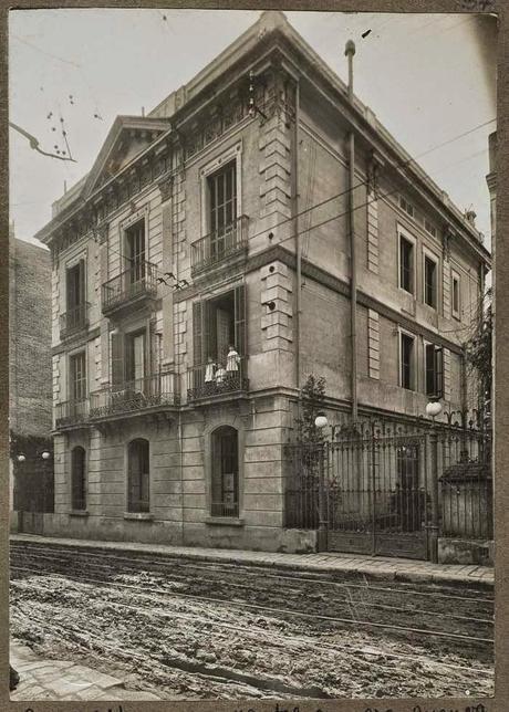 LA FONT DE LA PLAÇA MOLINA, L'ENIGMA ERA