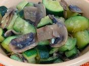 Salteado calabacín champiñones