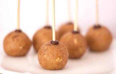 Cómo hacer cake pops con restos de bizcocho #recetas 