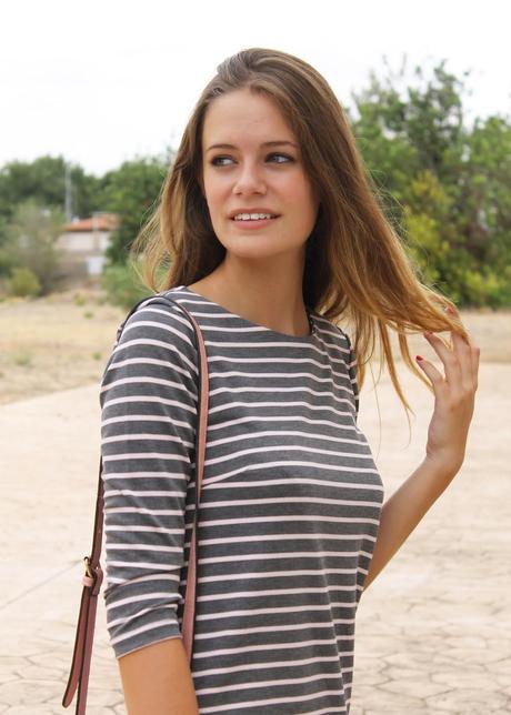 Striped Dress with Blumonde