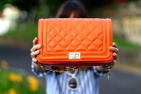 Orange Bag Videoshopping