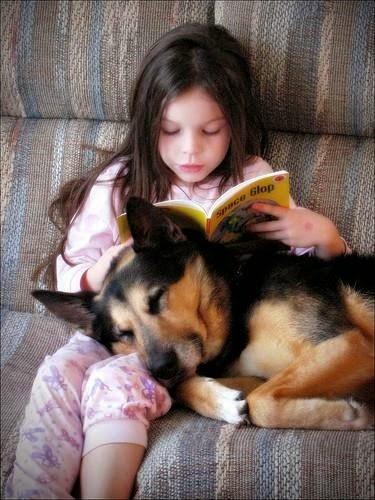 San Viernes repartiendo tareas