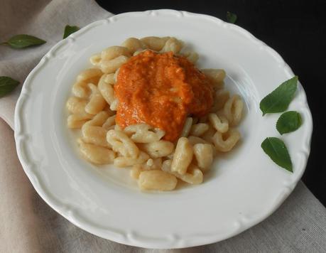 Pisarei e faso piacentini (ñoquis de pan rallado)