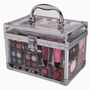 http://www.fapex.es/makeup-trading/schmink-set-transparent-lote-cosmetico-i/