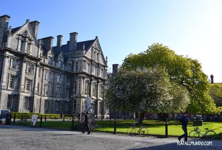 El Trinity College, un día soleado