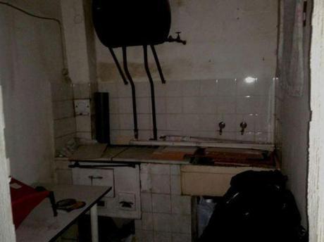 Antes/Después De trastero de los horrores a mini buhardilla de diseño estilo moderno de diseño decoración mini áticos buhardillas decoración interiores reformas decoración de mini pisos blog decoración de interiores antes después decoración antes después ático