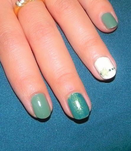 Combinar ropa y maquillaje: Hoy esmeraldas y 