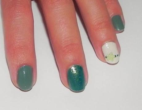 Combinar ropa y maquillaje: Hoy esmeraldas y 