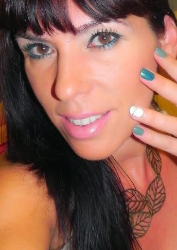 Combinar ropa y maquillaje: Hoy esmeraldas y 