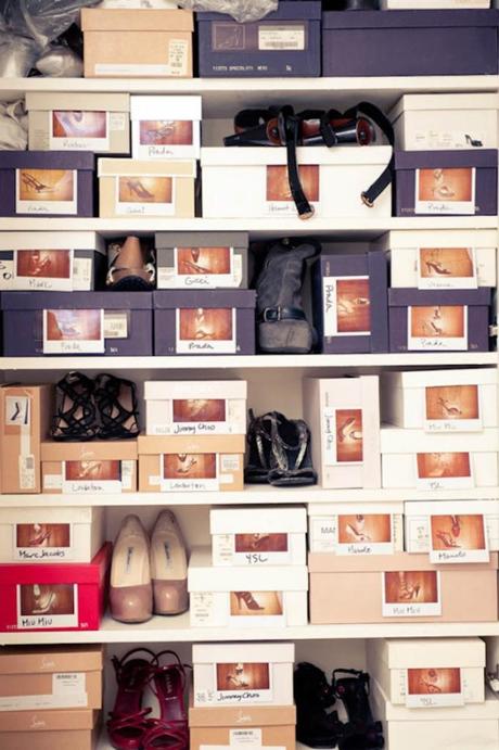 ORGANIZE YOUR CLOSET