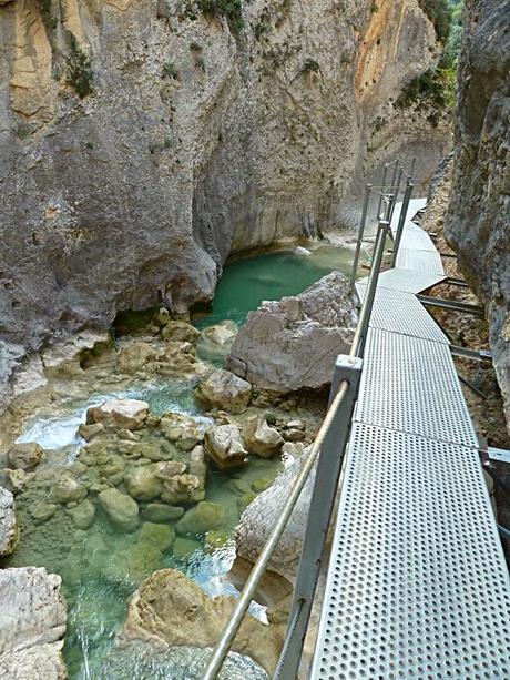 Pasarela Rio Vero. UTGS. UltraTrail Trailrunning