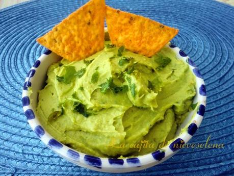 Hummus de aguacate