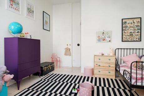 Decoración en blanco con toques neón y pastel pisos nórdicos decoración estilo femenino nórdico decoración muebles ikea Decoración en blanco con toques neón y pastel decoración de cocinas comedor pastel cocinas nórdicas cocinas blancas modernas blog decoración de interiores