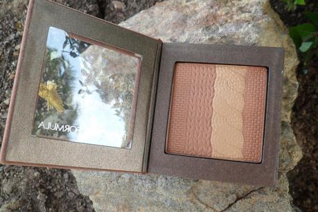 IHERB: Bronzer Cashmere Wear de Physicians Formula