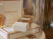 Dahlia Divin, fragancia Givenchy tejida