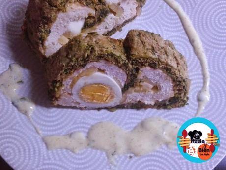 Pan de espinacas relleno