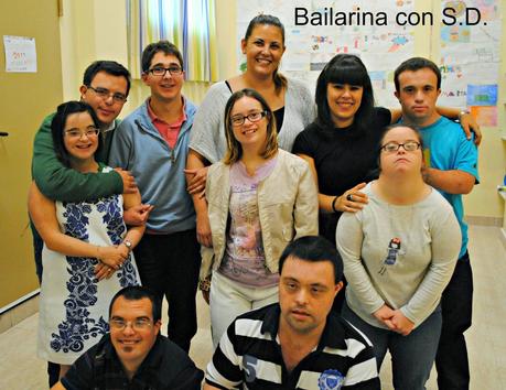 TENEMOS SINDROME DE DOW  Y CELEBRAMOS CUMPLEAÑOS COMO TODOS  Escrito por Haizea