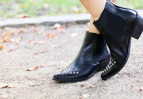 street style barbara crespo sunflowers 6KS dress its hoes boots fashion blogger outfit el retiro blog de moda