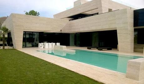 IMÁGENES DE LA VIVIENDA UNIFAMILIAR DISEÑADA POR A-CERO EN SEVILLA