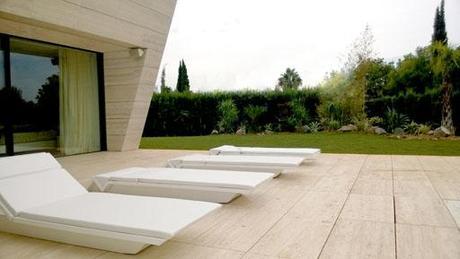 IMÁGENES DE LA VIVIENDA UNIFAMILIAR DISEÑADA POR A-CERO EN SEVILLA