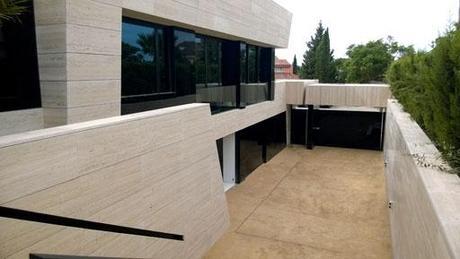 IMÁGENES DE LA VIVIENDA UNIFAMILIAR DISEÑADA POR A-CERO EN SEVILLA