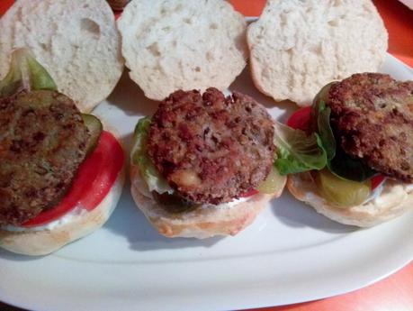 Hamburguesas de Lentejas ( Aprovechamiento ) y Pan de Hamburguesas