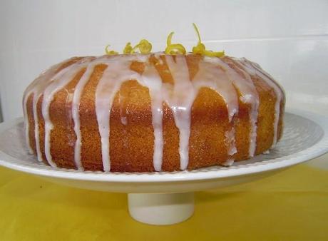 Receta de Pastel de Mantequilla de Maracuyá con Glaseado pastel de maracuyá con glaseado