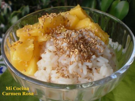 ARROZ CON COCO Y MANGO (KHAO NIAO MAMUANG)