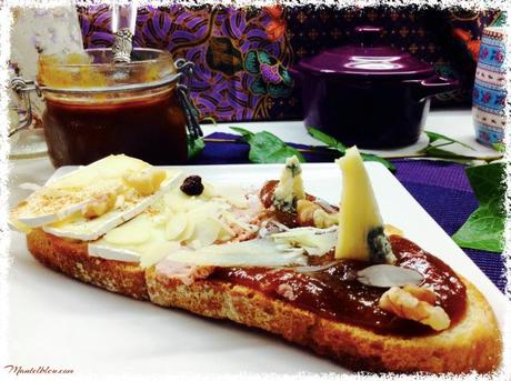 Tosta de mermelada de higos, queso y patés 3