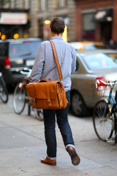 El bolso como complemento ideal para hombre