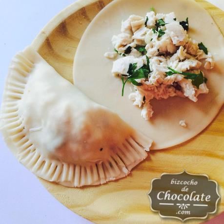 Empanadillas de pollo al limón