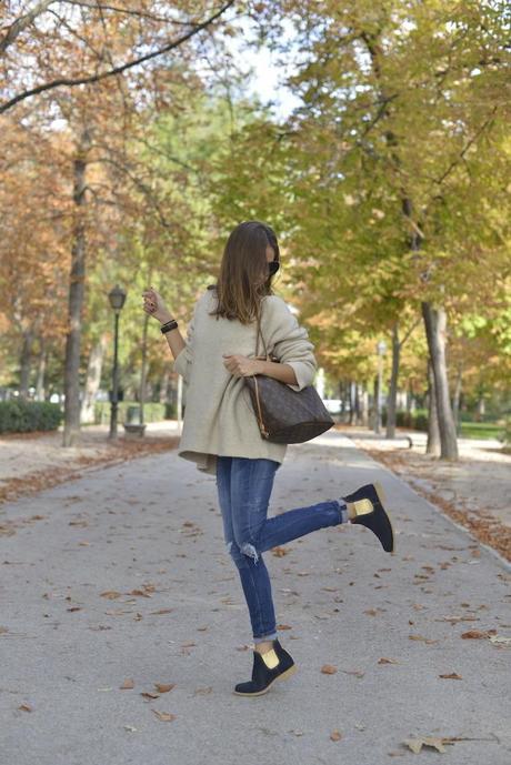 These boots are made for… everything! _JME3817