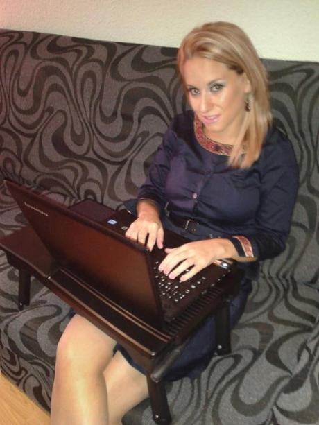 Mesa plegable multifunción.