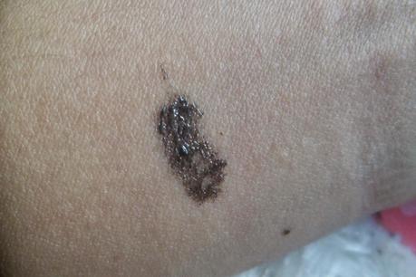 Fijador de Cejas con Color: Gimme Brow de Benefit