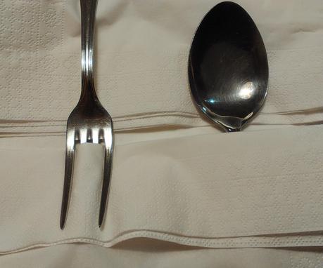 Tú tenedor, yo cuchara.