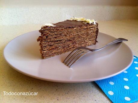 TARTA CHOCOLATÍSIMA DE NUTELA Y OBLEAS