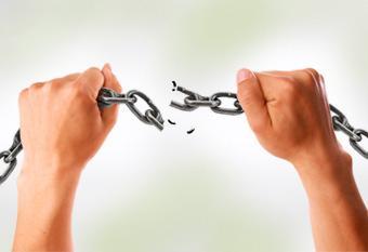 ¿Sientes que tienes que hacer cambios en tu vida? romper-cadenas-2