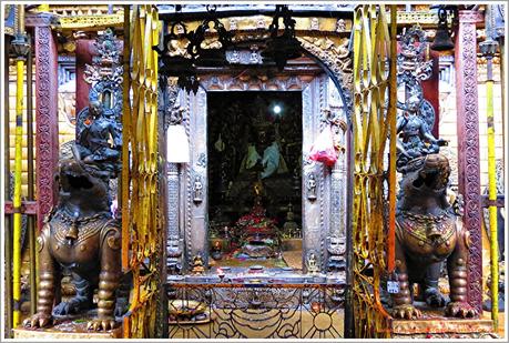 Golden Temple. Patan.