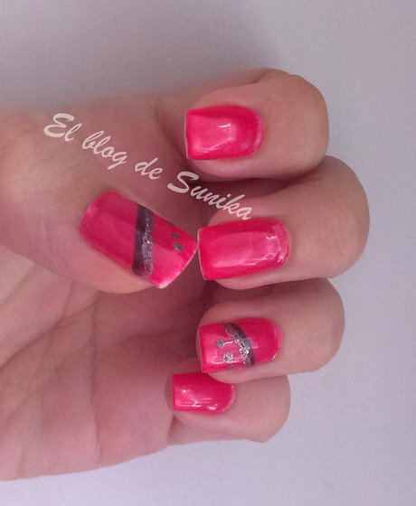 Manicura en fucsia