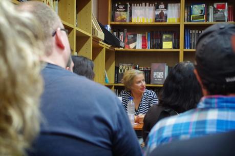Presentación en Madrid de El hombre de la máscara de Espejos(Vicente Garrido y Nieves Abarca)