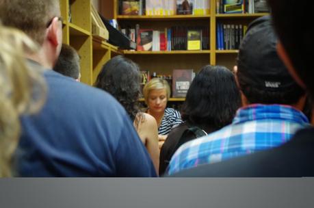 Presentación en Madrid de El hombre de la máscara de Espejos(Vicente Garrido y Nieves Abarca)