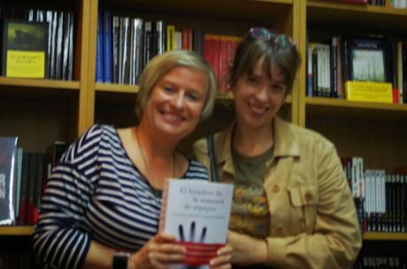 Presentación en Madrid de El hombre de la máscara de Espejos(Vicente Garrido y Nieves Abarca)