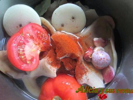 OREJAS DE CERDO ESTOFADAS